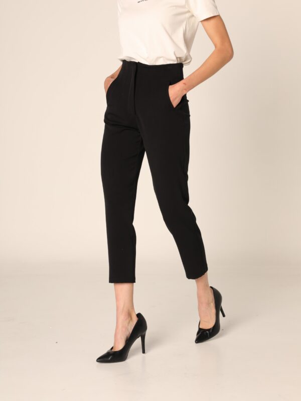 Ženske pantalone - crna, L